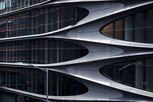 building worm's-eye view of building 520 w 28th st
